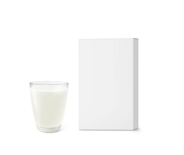 白い背景に空の段ボール箱と牛乳のガラス3dレンダリング - glass empty pint glass isolated ストックフォトと画像