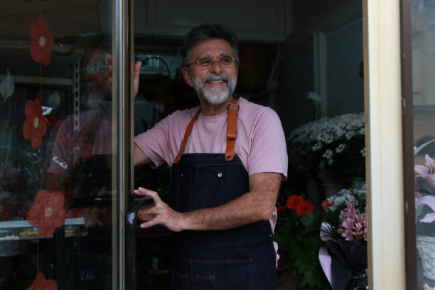 istock Welcome to our flower shop 1486380304