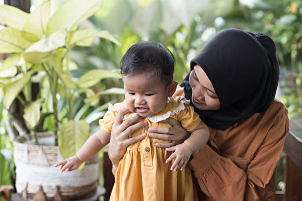 istock Young mother hanging out with her daughter 1486556035