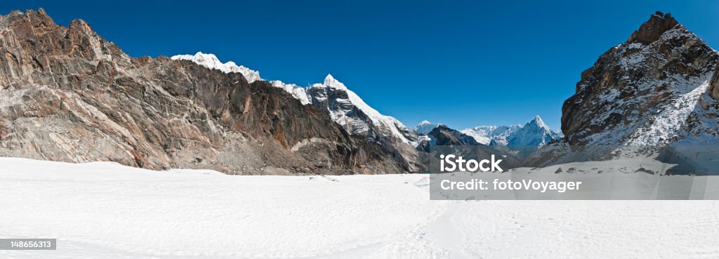 Cho La большой высоте glacier Горный перевал Эверест НП Гималаи - Стоковые фото High Country роялти-фри