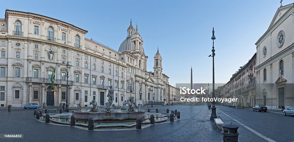 Amanhecer na Piazza Navona Fontana del Moro panorama de Roma, Itália - Foto de stock de Praça Navona royalty-free