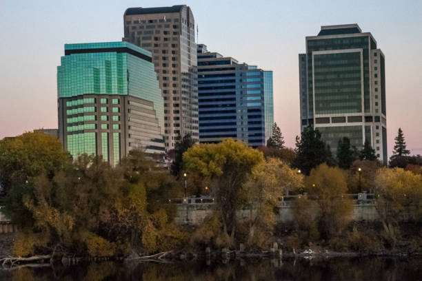 istock River City Nightscape Beauty 1486589759