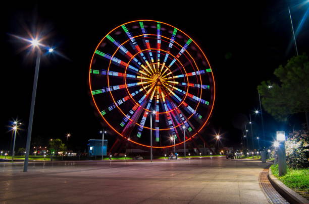 バトゥミ観覧車 - ferris wheel wheel blurred motion amusement park ストックフォトと画像