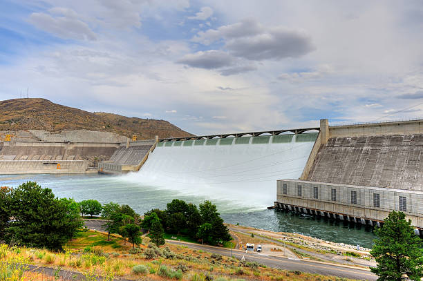 barragem de grand coulee (hdr) - grand coulee dam imagens e fotografias de stock