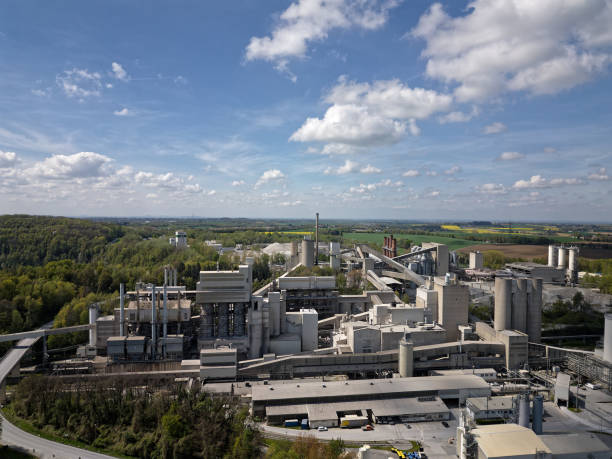 istock Europe's largest lime plant 1486724212