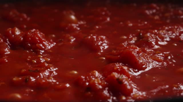 Making of ketchup or tomato sauce for pizza.