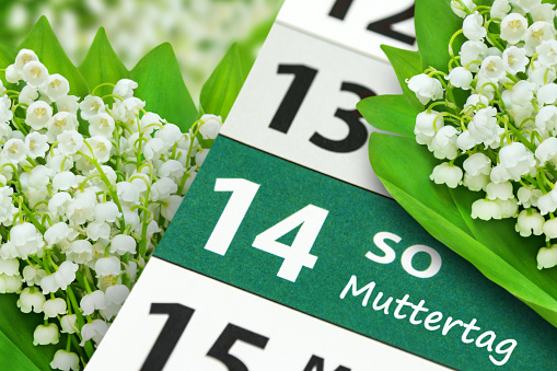 German calendar 2023 May 14  Sunday  Mother's Day and flowers