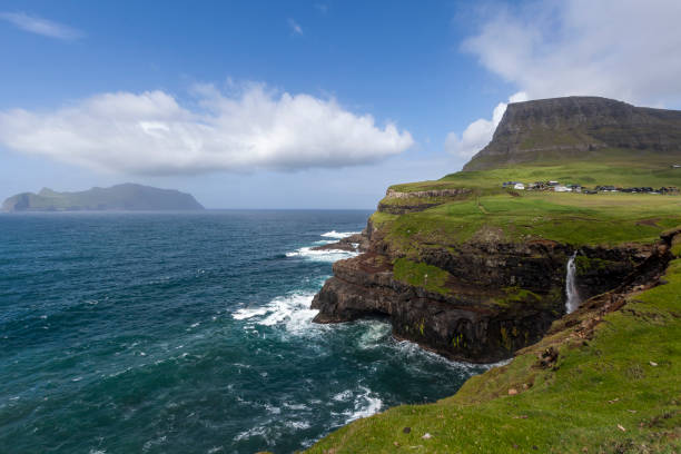 istock mulafossur waterfall, faroer islands 1486868446