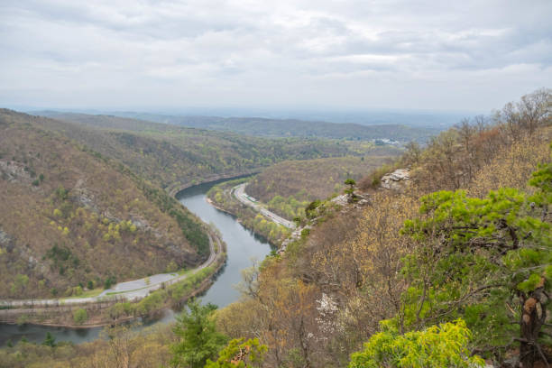 istock Delaware Gap PA and NJ top view hiking spring bloom 1486871489