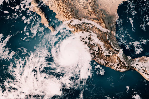 istock Hurricane Roslyn 2022 Cloud Map Mexico 3D Render Neutral 1487001842