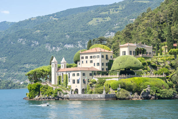 istock Villa del Balbianello on Lake Como, Italy 1487074174