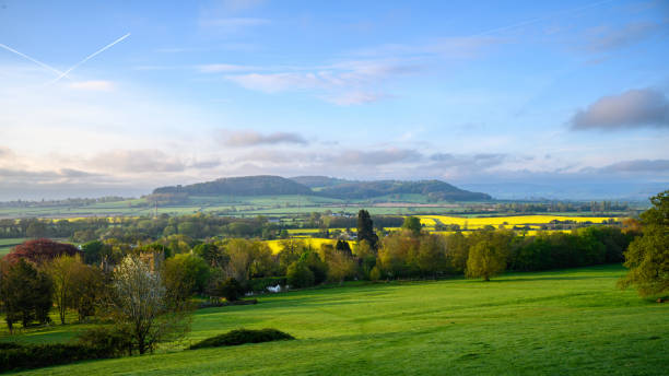 istock Landscape view springtime in Worcestershire 1487075744