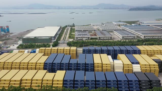Container yard and rooftop solar power station