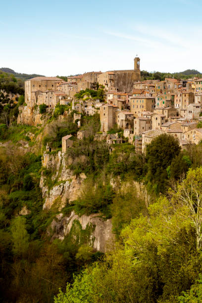istock Sorano town in Tuscany, Italy 1487111145