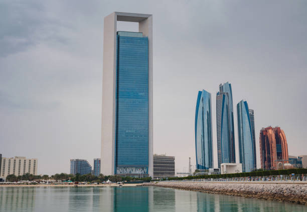 pejzaż miasta abu zabi - united arab emirates dubai marina asia arabia zdjęcia i obrazy z banku zdjęć