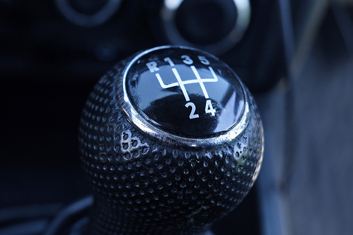 Shift lever of a manual clutch in a car
