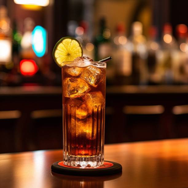 istock an iced cocktail with a slice of lime 1487117710