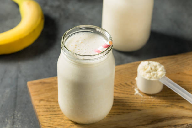 istock Cold Frozen Vanilla Whey Protein Shake 1487153873