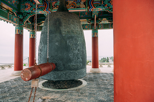 The Korean Friendship Bell hangs in the “Belfry of Friendship” stone pavilion in Angel's Gate Park, was dedicated in 1978 in the San Pedro neighborhood of Los Angeles, California.\n\nThe bell was gifted to the US by the government of South Korea to symbolize friendship between the two countries.