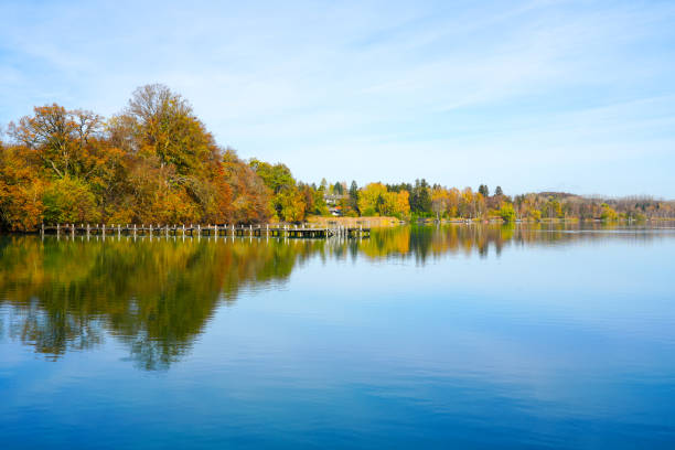 istock Idyllic autumn landscape by the lake. 1487231303
