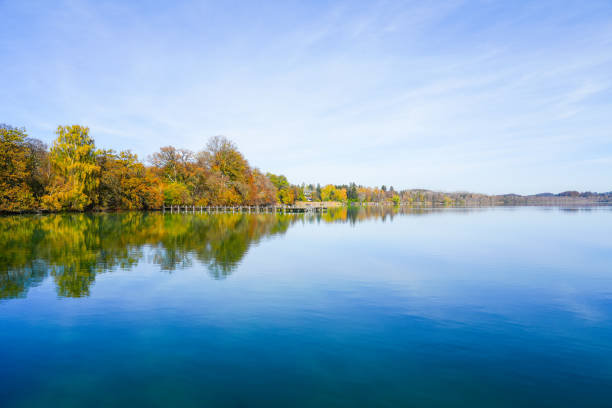 istock Idyllic autumn landscape by the lake. 1487231322