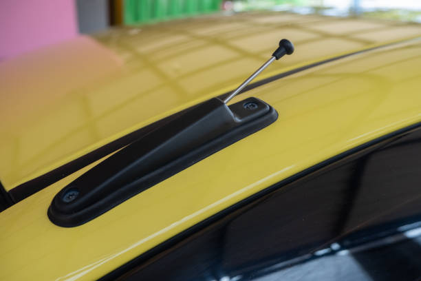 istock the car radio antenna 1487245648