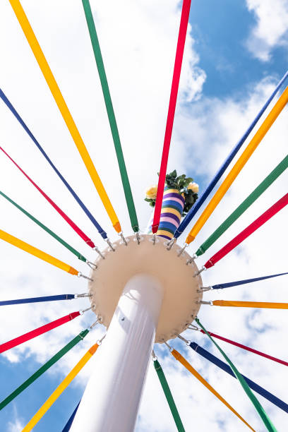 istock Traditional English Maypole & Coloured Ribbons 1487247241