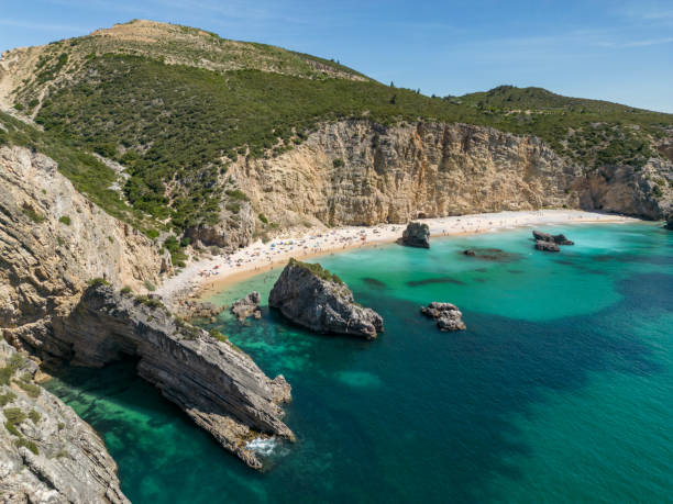 istock Ribeiro do Cavalo beach 1487251879