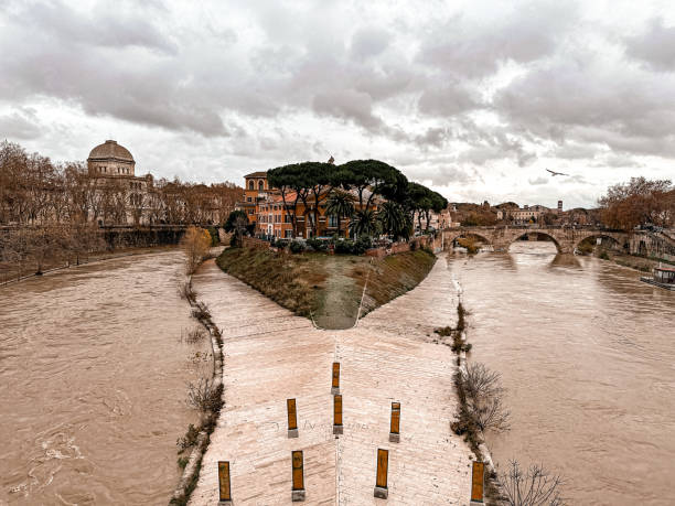 istock Rome in Italy And Tiber river 1487321265