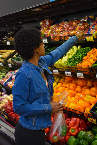 istock Grocery Shopping - Produce - Peppers 1487371908