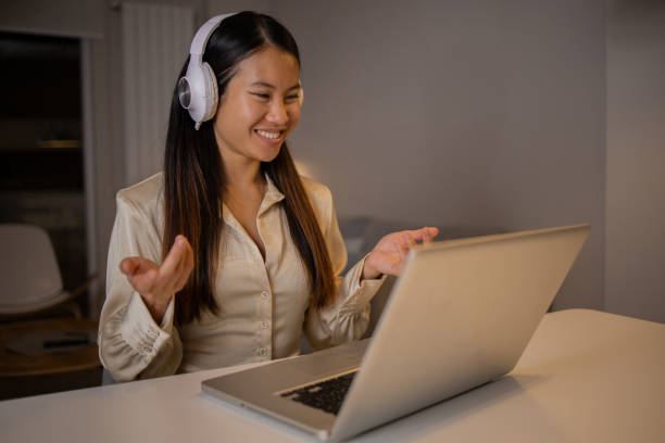 istock Woman working from home 1487392919