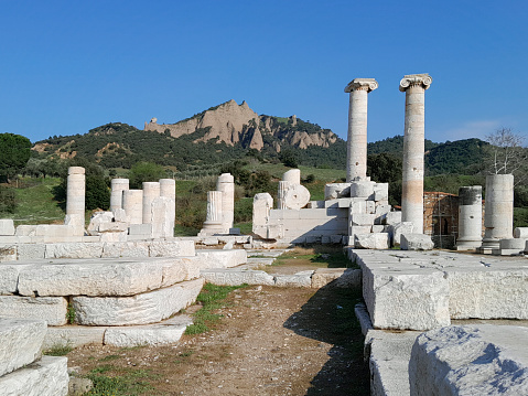 ancient city columns