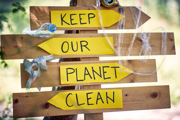 istock Sign to keep our planet clean.Environmental protection and planet pollution 1487440837