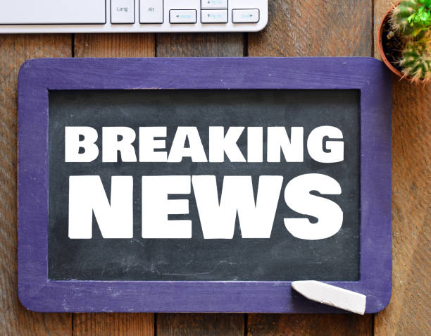 istock BREAKING NEWS words on a chalk board. 1487449448