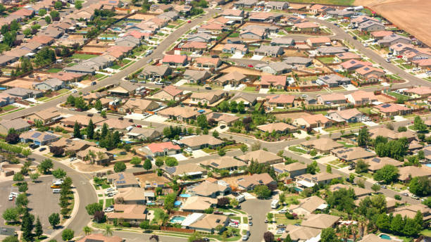 istock View of neighbourhood 1487473468