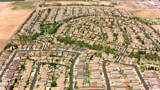 istock View of neighbourhood 1487473497