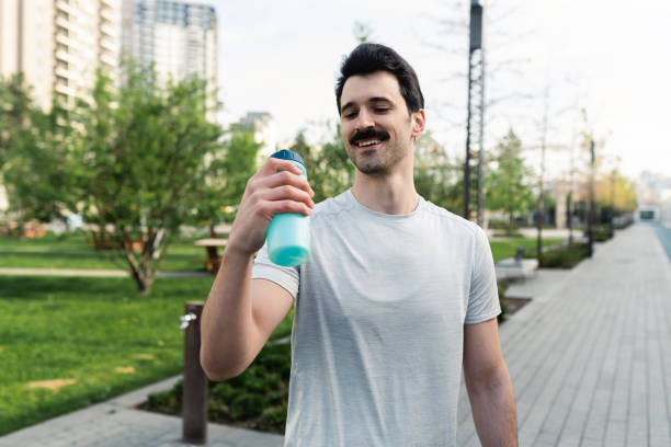 istock Man is exercising outdoors 1487589719
