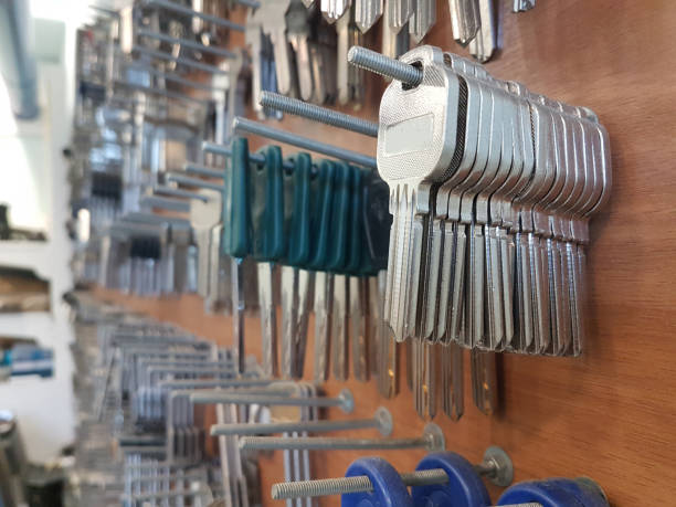 locksmith keys mnay new for copy safety protection unlock