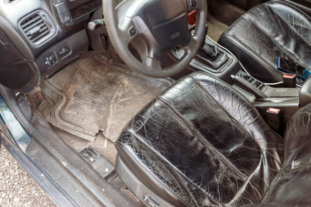 istock car dirty seats 1487667110