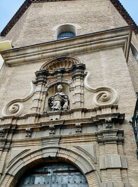 istock Stunningly impressive edifice boasts a majestic design, featuring intricate detailing 1487710719