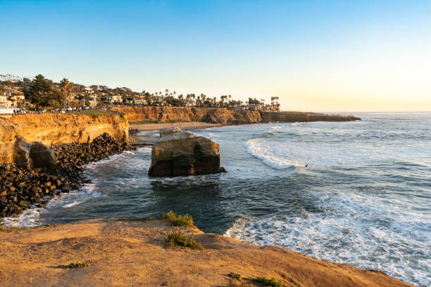 istock View of Sunset Cliffs in San Diego, California 1487763241