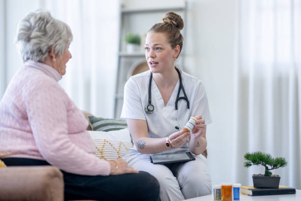 istock Senior Home Care Appointment 1487764446