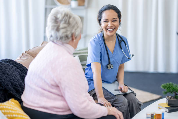 istock Senior Home Care Appointment 1487764496