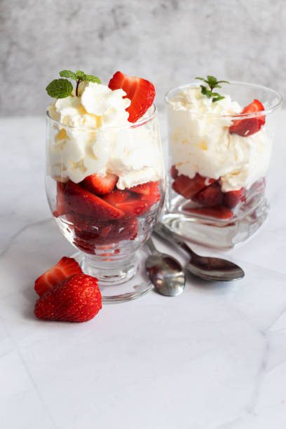 istock Dessert from whipped cream and fresh strawberries. 1487775701