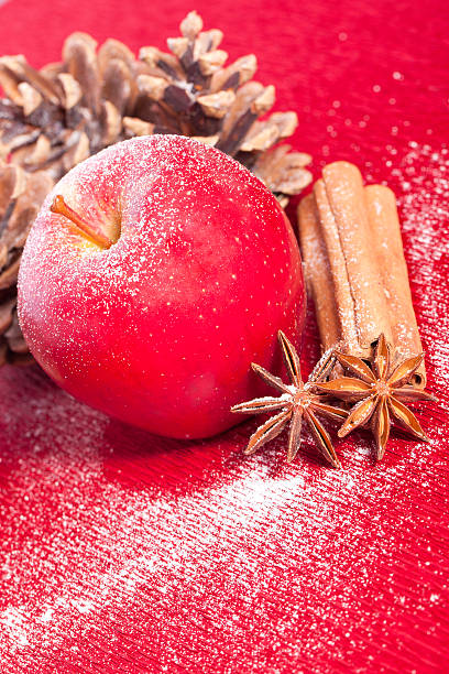 istock christmas apple anise and cinnamon 148778823