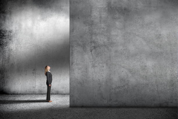 istock Businesswoman Looking Up 1487789130