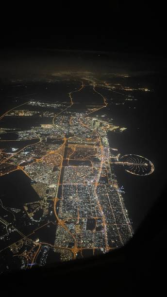 istock Aerial phot Dubai emirates 1487799151