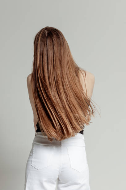 istock Long hair from behind 1487808851