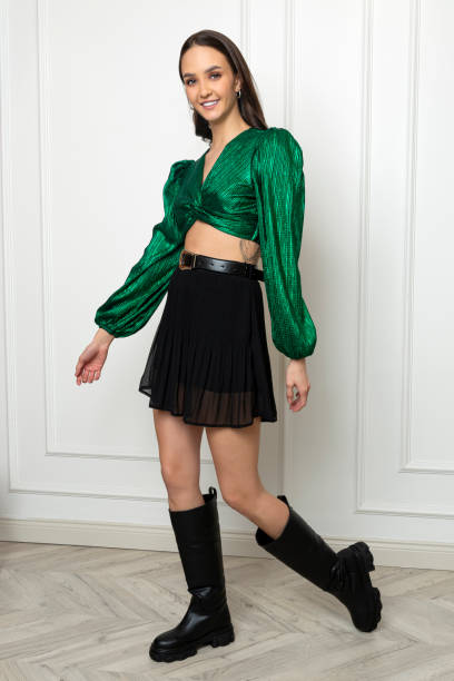 istock Brown-haired young model wearing autumn, spring concept clothes. 1487816311