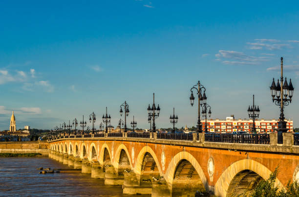 istock Stone bridge in  Bordeaux, France 1487848829